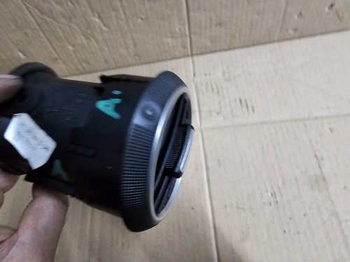 AUDI A3 8P FRONT DASHBOARD AIR VENT HEATER VENTS BLACK RING 8P0820901D 04 2010 - Bild 13 von 21