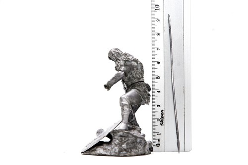 Vikingos de estaño 75 mm. Miniatura de peltre guerrero franco siglo V dC 1:24 - Imagen 4 de 4