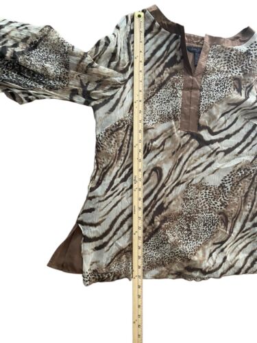 Sara Isabella Plus Size 1X Animal Print Top 100% Silk Bell Sleeve Blouse - Picture 3 of 6