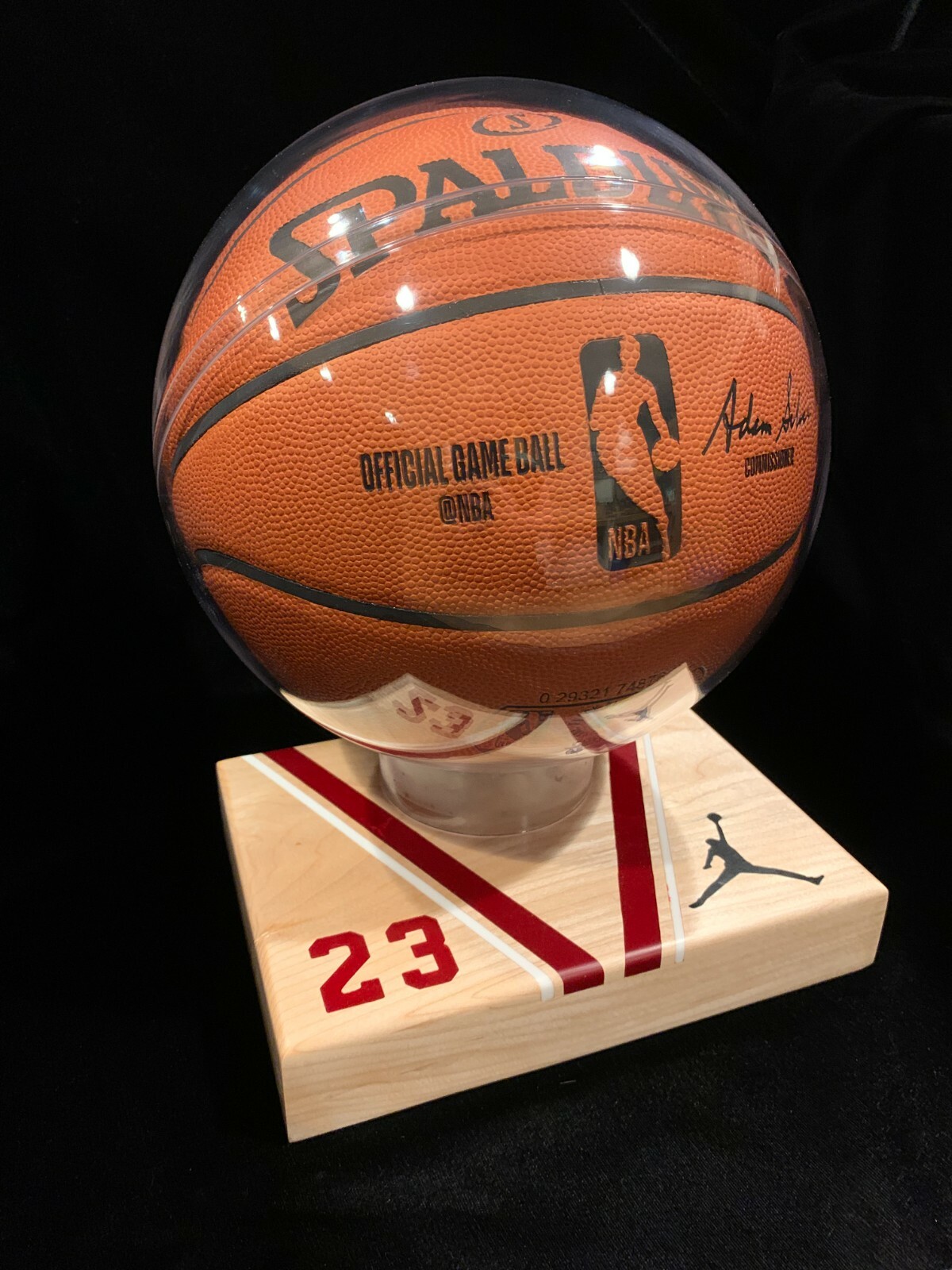 Michael Jordan Bulls Custom Basketball Display Case For Autographed