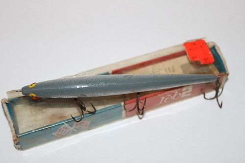 Vintage Bill Norman Rebel GREY 5 1/2" Body Fishing Lure in Original Box - Picture 2 of 24