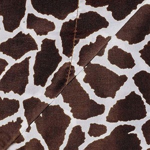 4-Piece-Girls-Dark-Grey-Giraffe-King-Sheet-Set-Gray-White-Color-Wild-Animal-Zoo