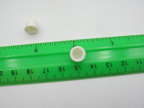 Lionel 610-7902-095 Domed Gauge, White, for Unibody Tank Car (on upper platform) - Picture 3 of 3