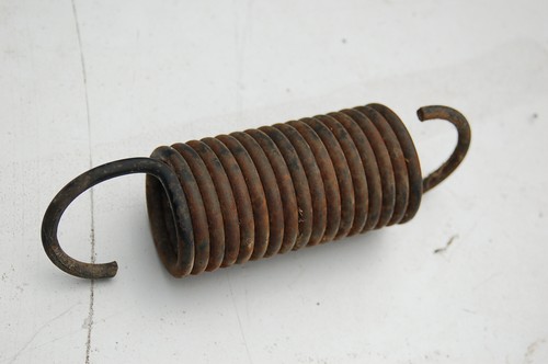 Honda HT3813 HT3810 HT4213 Deck Lift Spring 76193-750-000 NLA USED Excellent - Picture 5 of 6