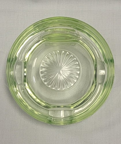 Green Uranium Glass Ashtray with Matchbook Holder - Depression Glass - Vaseline - Picture 8 of 8