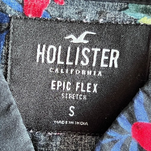 HOLLISTER Shirt Mens SMALL (38-39") Short Sleeve Black with Red Floral Design - Picture 8 of 11