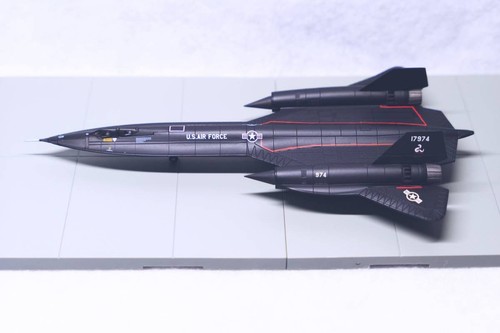 NEW herpa 1/200 Lockhead SR-71A Blackbird USAF 9th SRW "ichi Ban" No.552769 - Picture 2 of 10