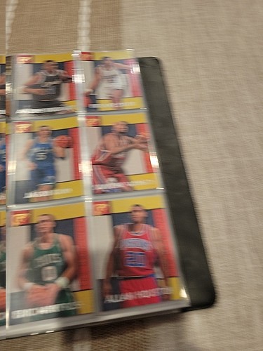 1995-96 Topps Gallery Basketball Set Jordan, Garnett,Shaq (1-144) - Picture 4 of 4