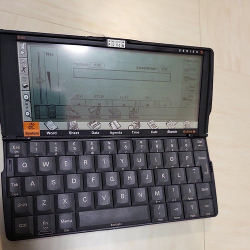 Assistant numérique personnel Psion Series 5 PDA 8 Mo testé et fonctionnel. - Photo 3 sur 7