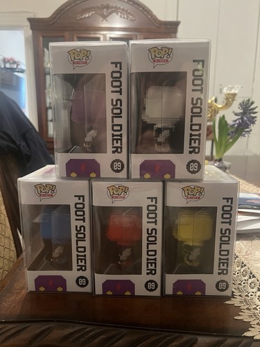 Funko Pop NYCC 2017 8-Bit Foot Soldier Set Of 5. LIMITED TO 500 Pieces. - Picture 2 of 11