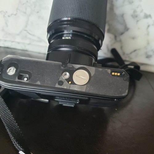 Minolta X-700 35mm SLR Film Camera w/ 2 Lenses, Flash, Bag, & More - Picture 5 of 18