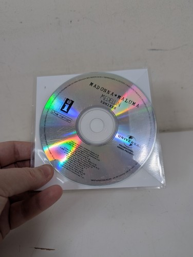 Madonna + Maluma ‎– Medellín (Remixes) Promotional Excellent Condition Single CD - Bild 2 von 3