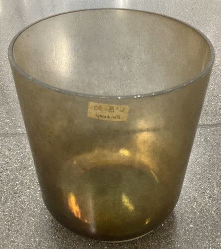 Crystal Tones 6" Smoky Quartz Crystal Singing Bowl (B-30) W/ Case, Striker MINT - Picture 3 of 9