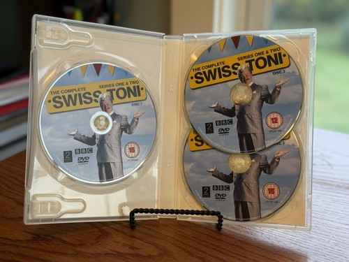 Swiss Toni The Complete Series 1 & 2 DVD Box Set The Fast Show 1st 2nd Season R2 - Imagen 5 de 6