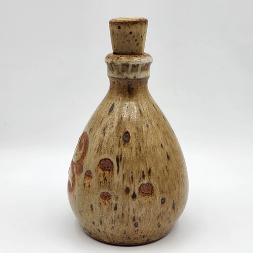 Vintage Signed Robert Wagar Studios Handmade Stoneware Bottle w Stopper - Picture 2 of 9