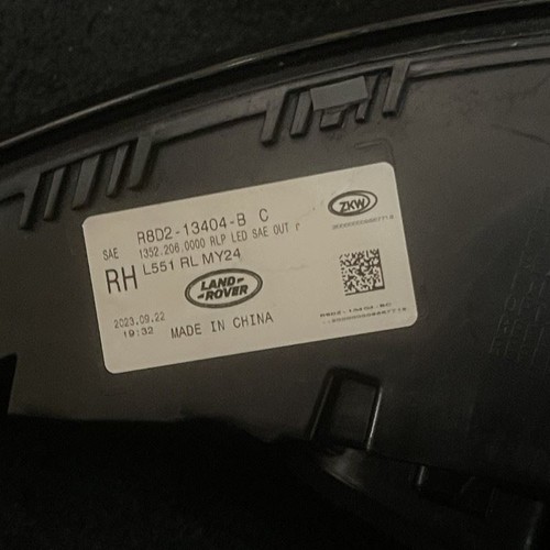 Land Rover Evoque Right OEM Tail Lamp 24-25 Passenger Side Led Light R8D213404BC - Foto 7 di 12