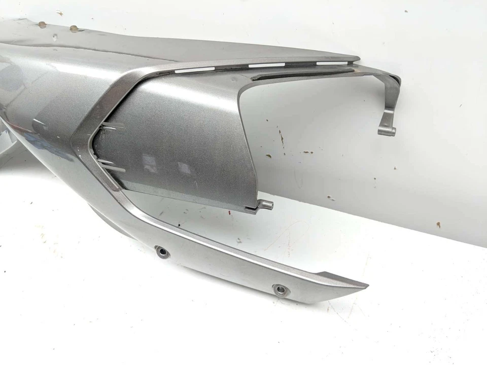 Panel de cubierta de guardabarros derecho 15 Can Am Spyder Roadster F3 Foto 2 de 4
