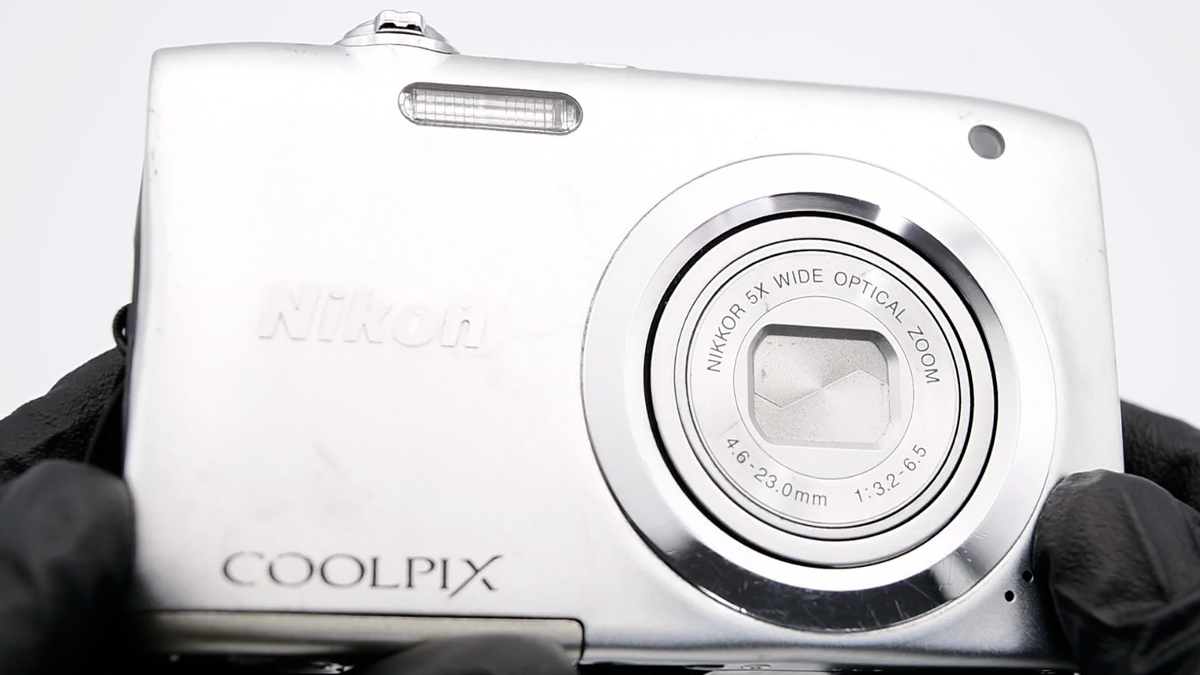Nikon ニコン　COOLPIX A100 silver Nikon COOLPIX A100 Silver 20.0 MP Digital Camera | eBay