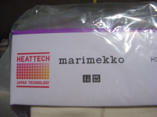 UNIQLO x Marimekko HEATTECH Rollkragen T-Shirts hellgrau Damen Gr. Medium - Bild 3 von 12