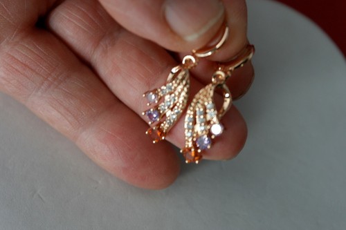 Beautiful Yellow Gold Filled Topaz Dangle Earrings In Gift Box - Picture 4 of 9