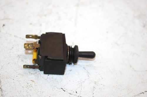 97 Arctic Cat Jag 440 Deluxe Oem Toggle Switch 0609-187 Q1938 - Picture 2 of 8