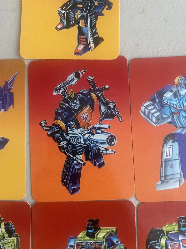 7x 1985 Milton Bradley G1 Transformers Lot characters… devastator, insecticon - Image 4 of 4