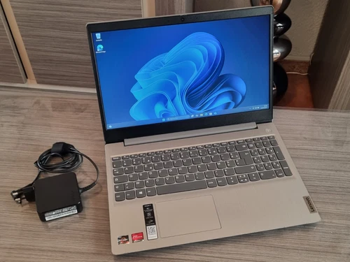 Ordinateur PORTABLE LENOVO Ideapad 3 Ryzen 7  8 Go RAM 128 Go SSD + 1 To HDD (1)