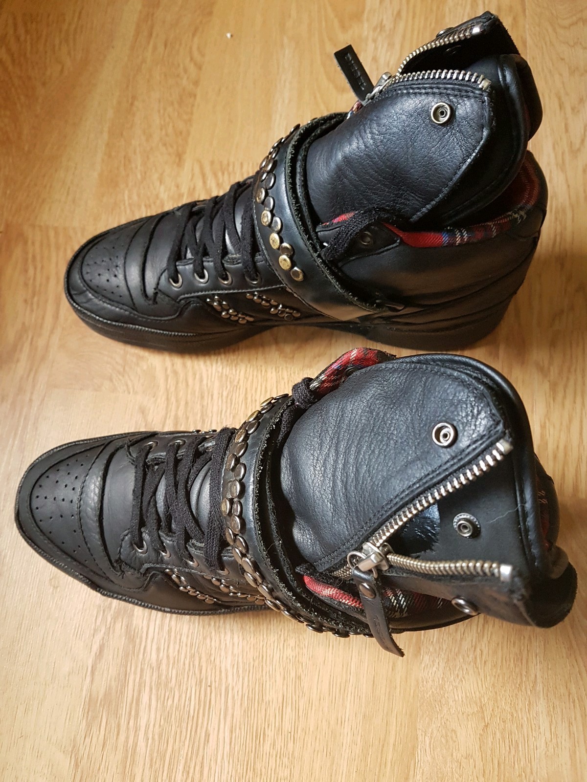 Adidas Diesel MID MID Diesel p. 43 1/2 dbd205 Adidas Diesel MID MID Diesel p. 43 1/2 dbd205