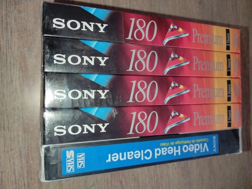 * LOT NEUF SOUS BLISTER DE 1 SONY VHS HEAD CLEANER + 4 SONY  VHS 180 PREMIUM - Imagen 1 de 3