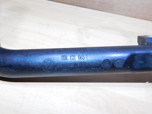 VW PASSAT CC GOLF MK6 TIGUAN AUDI A3 2.0TDI CBA PLASTIC COOLANT HOSE 03L121065T - Picture 3 of 4