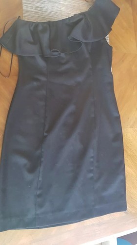 Stylish One Shoulder Black Frill Dress by H&M - Size 10 - Picture 2 of 8