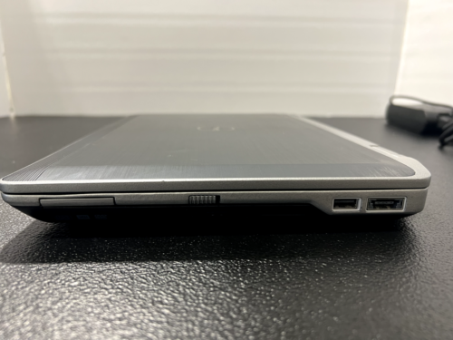 Dell Latitude E6320 13.3" - i7-2620M 2.70GHz, 8GB 160GB HDD Windows 10 Pro - Picture 7 of 11