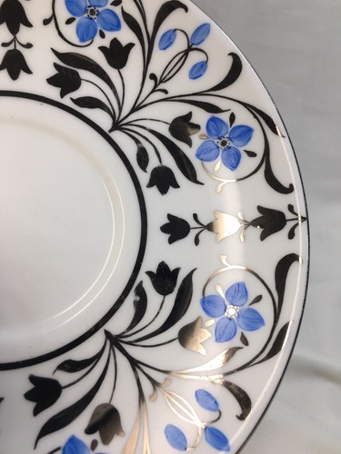 (7) Wedgwood WH2638 Cream Soup & Liners w/Silver Twig Handles & Blue Flowers - Picture 2 of 11