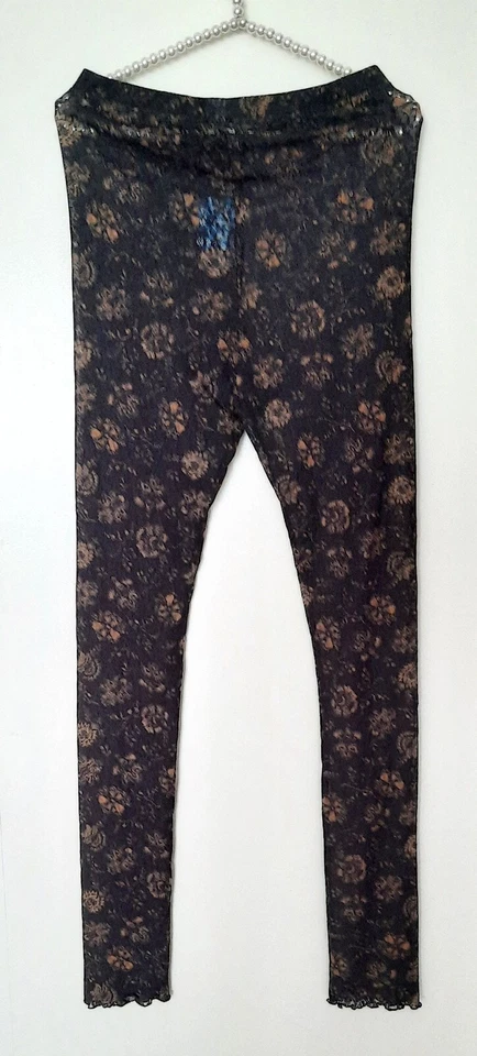 Free People Layered in Lace Legging Black Combo Tan Flowers Floral Size M NWT - Image 4 of 4
