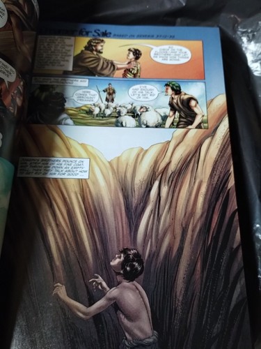 The Action Bible Study Bible ESV by David C Cook Animated True Action Heroes - Picture 19 of 23