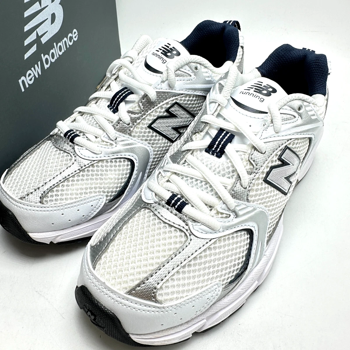 New Balance 530 White Silver Navy Men's Sport Shoe MR530SG sz 4.5