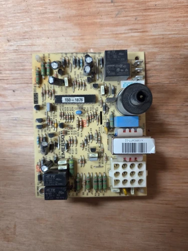 Trane Emerson X13650877-02 Control Board 50C02-495-03
