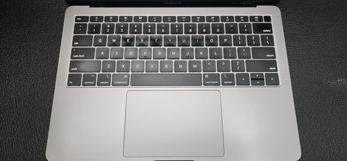Apple MacBook Air 13" (2019) – Intel i5, 8GB RAM, 256GB SSD – READ DESCRIPTION - Afbeelding 8 van 13