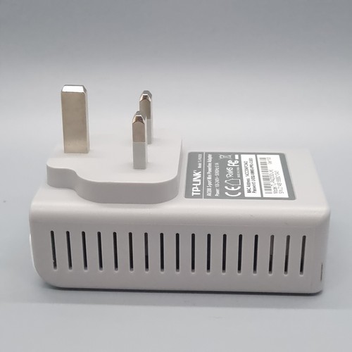 TP-LINK AV200 TL-PA2030 200mbps Single Powerline Adapter 3 Ports Extender Works - Picture 5 of 14
