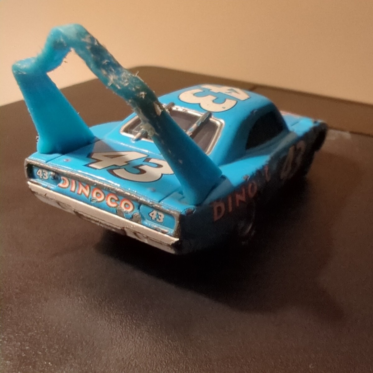 STUNNING 1970 PLYMOUTH SUPERBIRD #43 RICHARD PETTY DISNEY PIXAR
