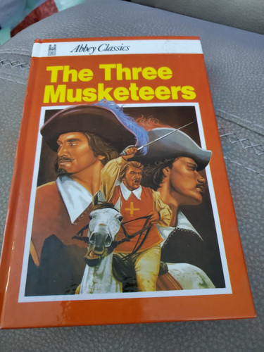 The Three Musketeers - Alexandre Dumas - Abbey Classics - Brown Watson, England - Picture 1 of 2