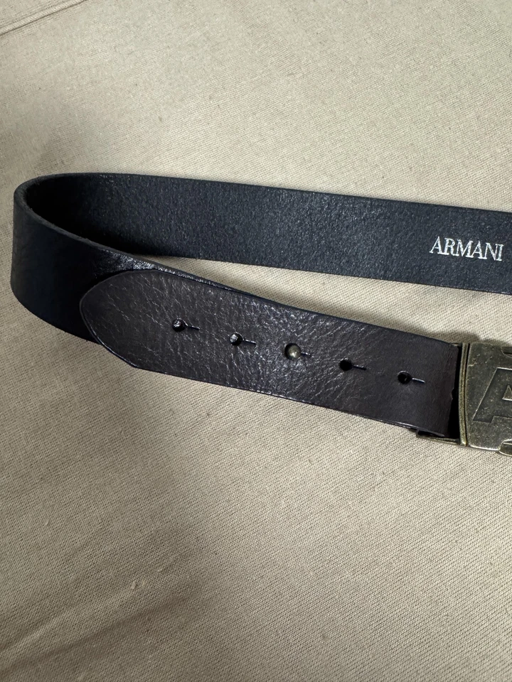 Cinto jeans masculino Armani 95 preto 100% couro logotipo AJ fivela bronze antigo casual - Imagem 4 de 4