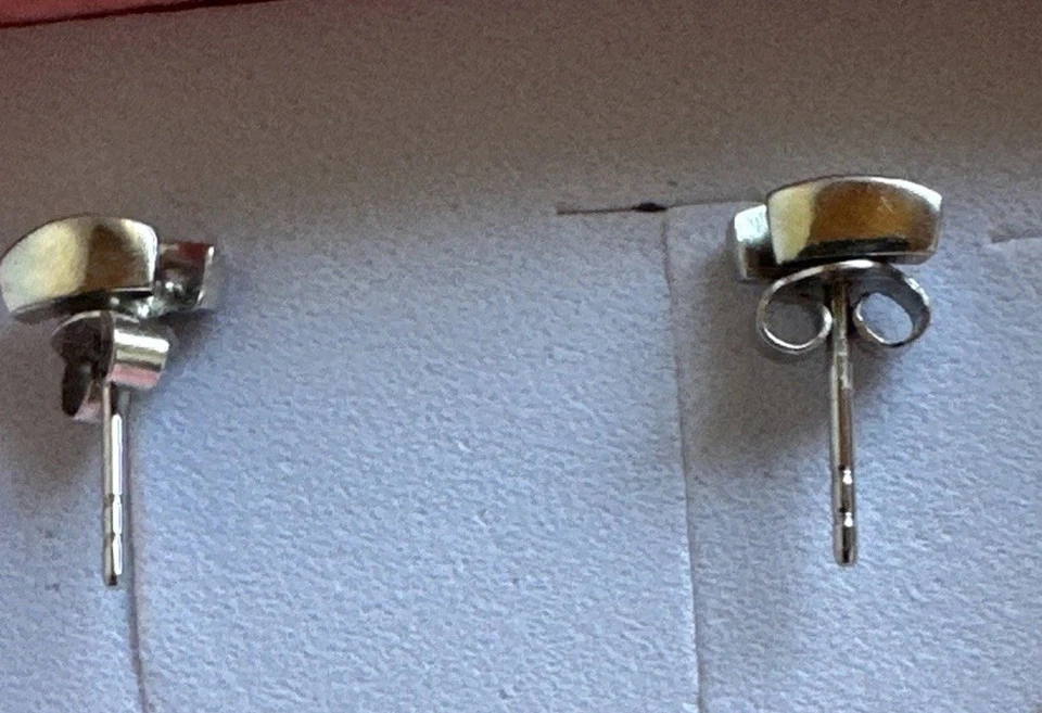 Ohrringe , Ohrstecker Platin  950,  2 Brillanten 0,20 Karat , 3,1  Gr. 10x5mm - Bild 4 von 4