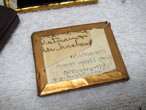 THREE Antique Ambrotype (or similar) Portrait Photographs from 1800's w/ 1 CASE - Picture 7 of 8