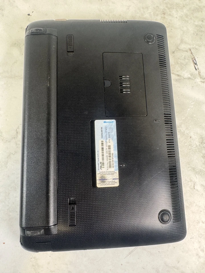 Notebook ASUS Eee PC 1001PX 10” – Display Guasto – Win7 Starter - Imagen 4 de 4