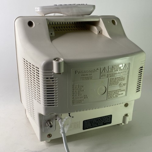 1998 9" PANASONIC COLOR TV CT-9R10T SWIVEL BASE GAMING WORKING WITH REMOTE - Picture 5 of 8