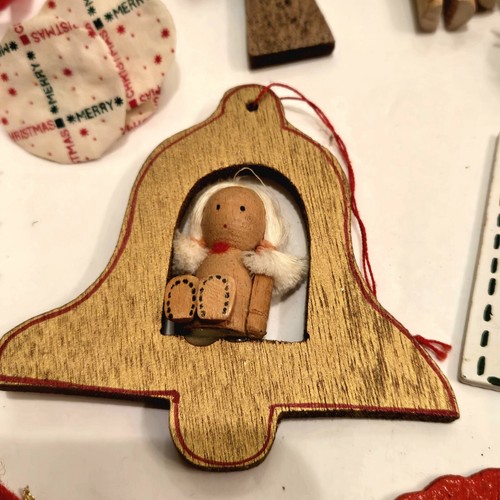 Vintage Christmas Ornaments LOT Wooden Handmade Kitsch Craft 36PC Raggedy Ann - Picture 12 of 21