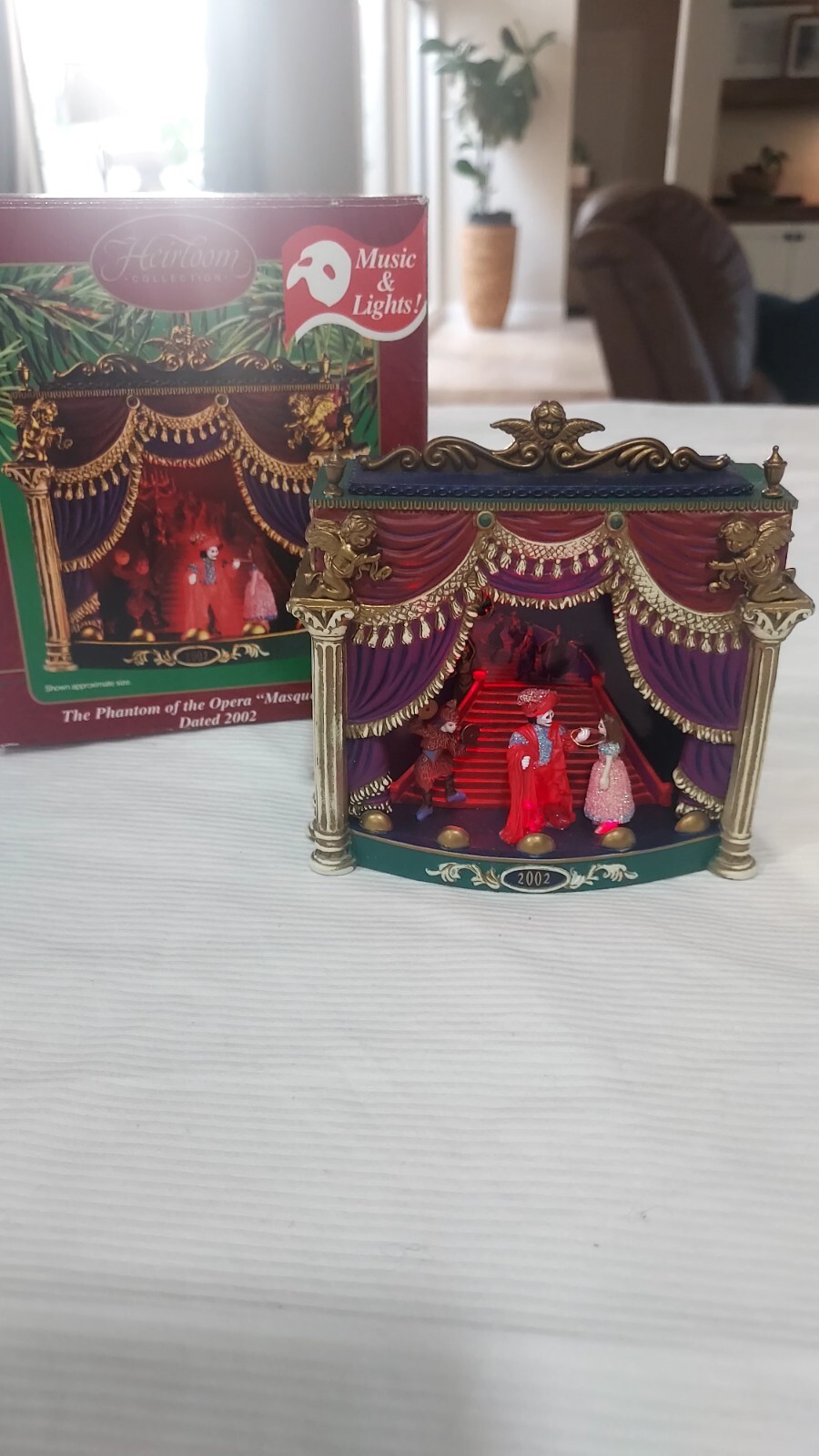 Picture 1 of 5