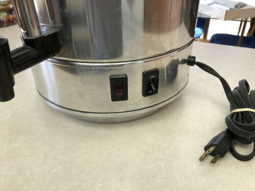 Vintage REGAL Coffee Percolator Urn 12-101 Cups Coffee Maker 7001 Stainless - Picture 2 of 12