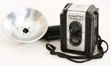 ART DECO TLR CAMERA WITH FLASH